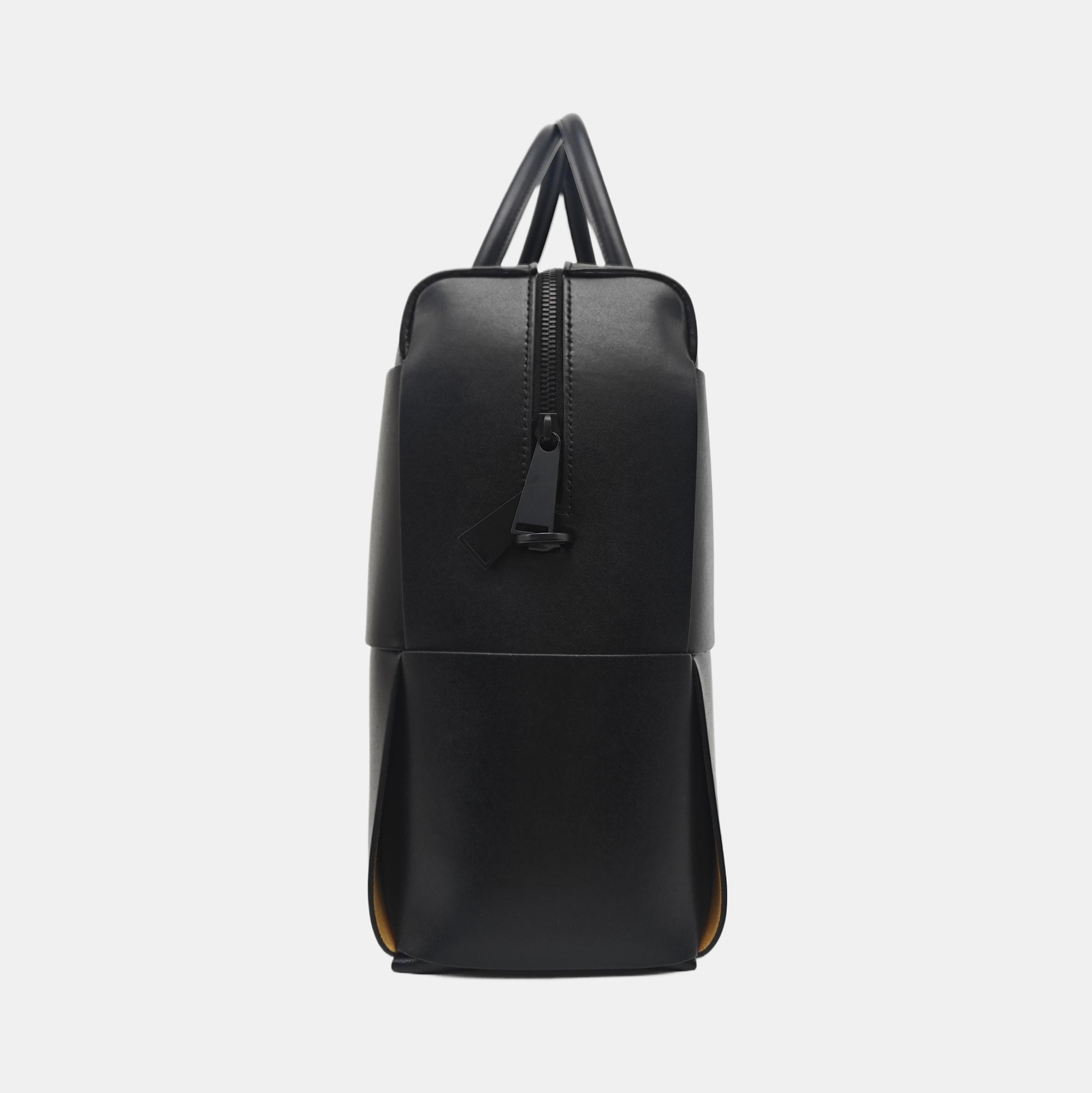 Arco Large Calfskin Black