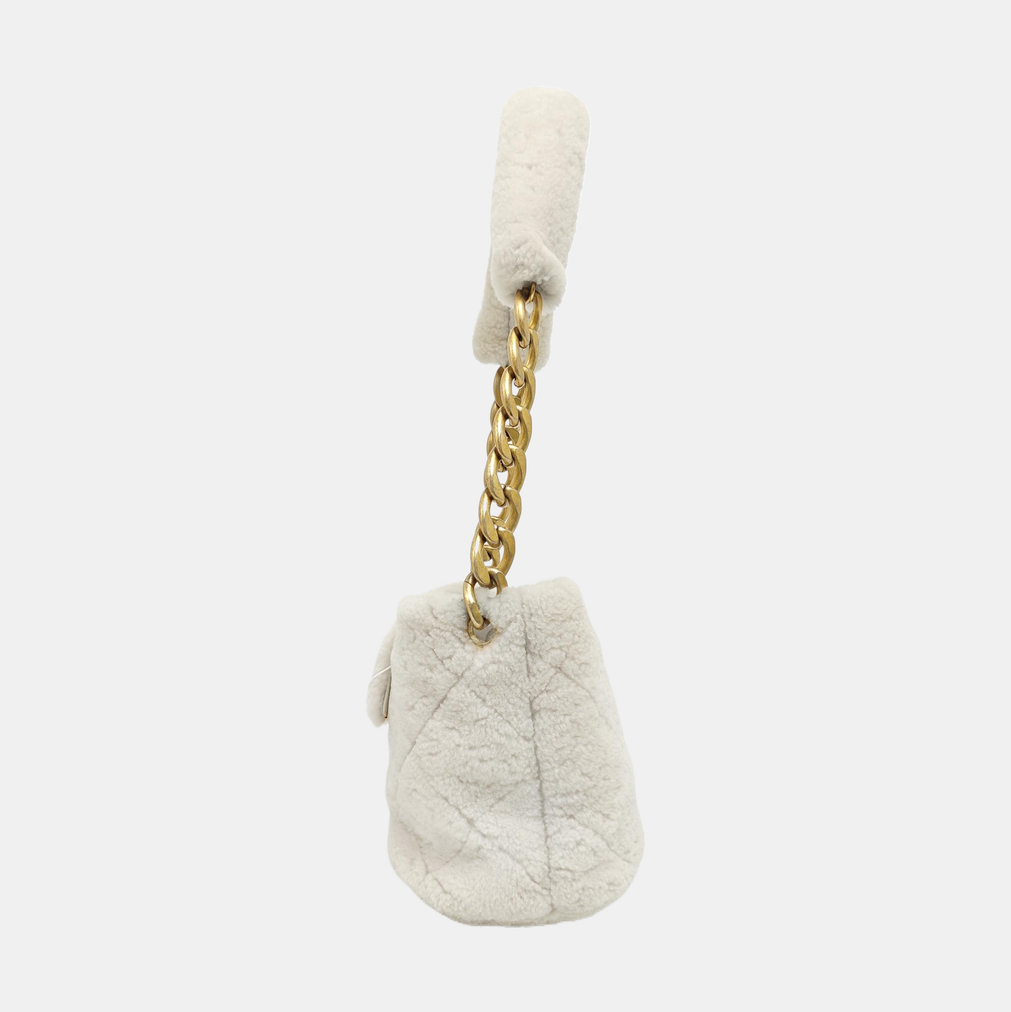Quilted Sheepskin Bucket Bag White