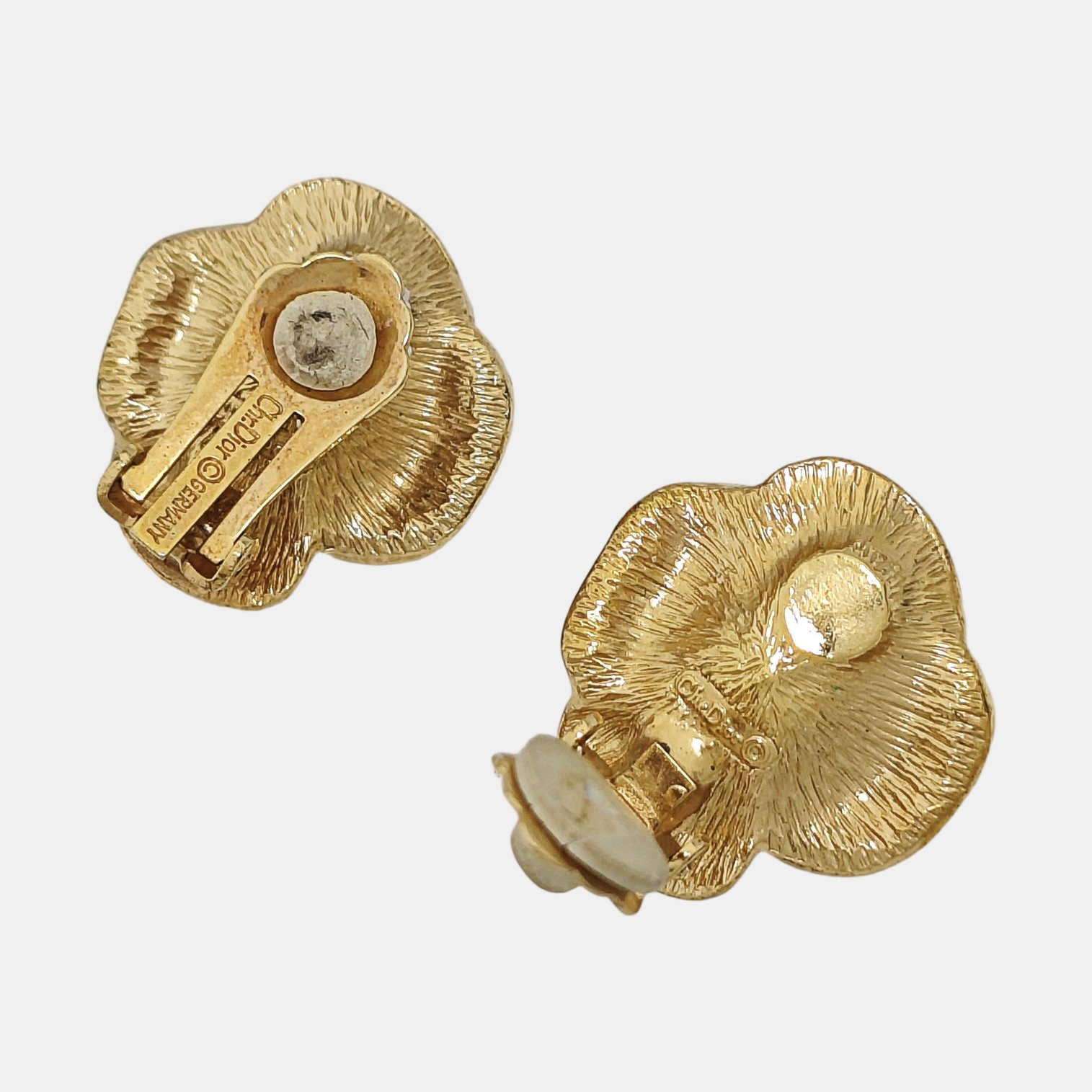 Metal Gold Clip On Earrings