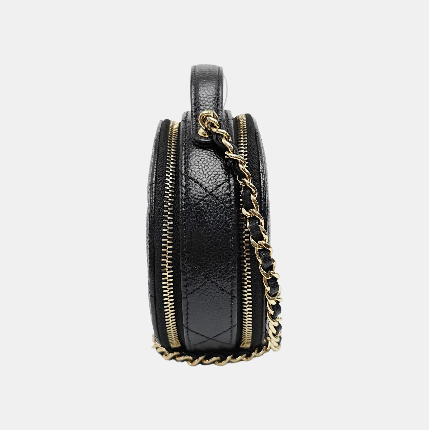 ROUND Quilted Grained Calfskin Black