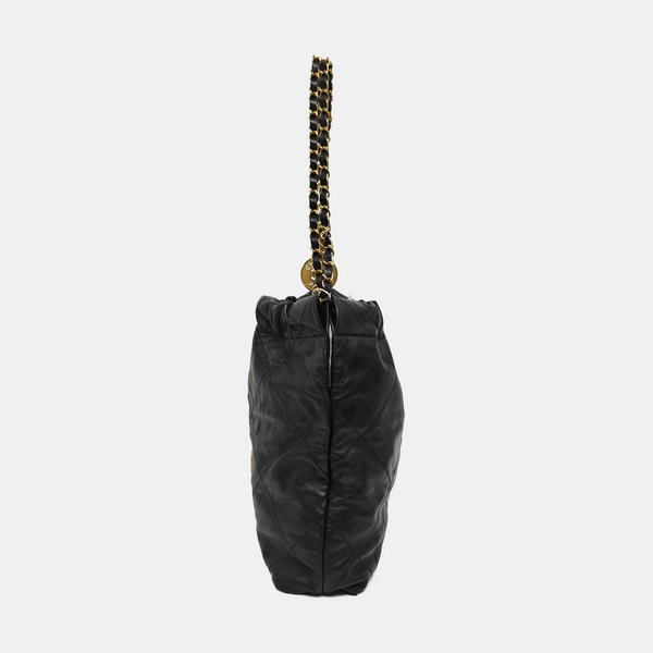 CHANEL 22 Small Quilted Calfskin Black