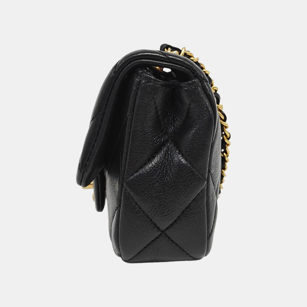 CLASSIC FLAP Quilted Lambskin Black