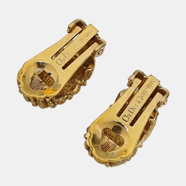 Twist Round Metal Gold Clip On Earrings
