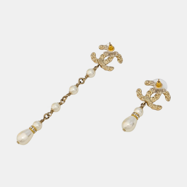 Metal Gold Earrings