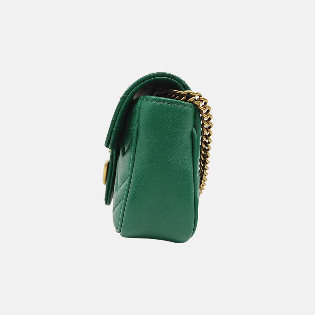 Authenticated pre-owned  GG Marmont Mini Quilted Calfskin Green - Shoulder Bag at Looply