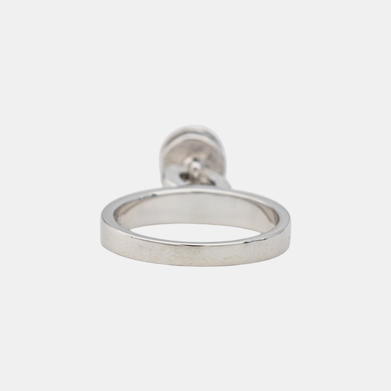 18k White Gold Silver Ring EU 53