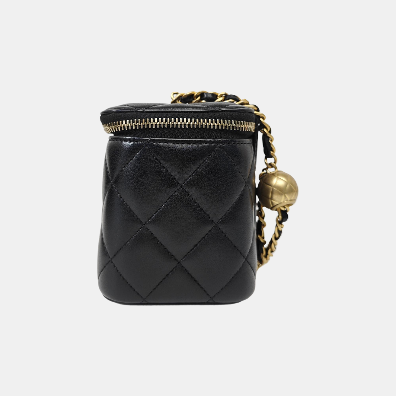 VANITY CASE Small Quilted Lambskin Black