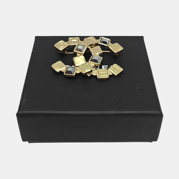 Metal Gold Brooch