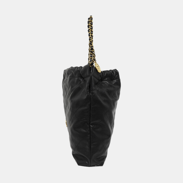 CHANEL 22 Medium Quilted Grained Calfskin Black