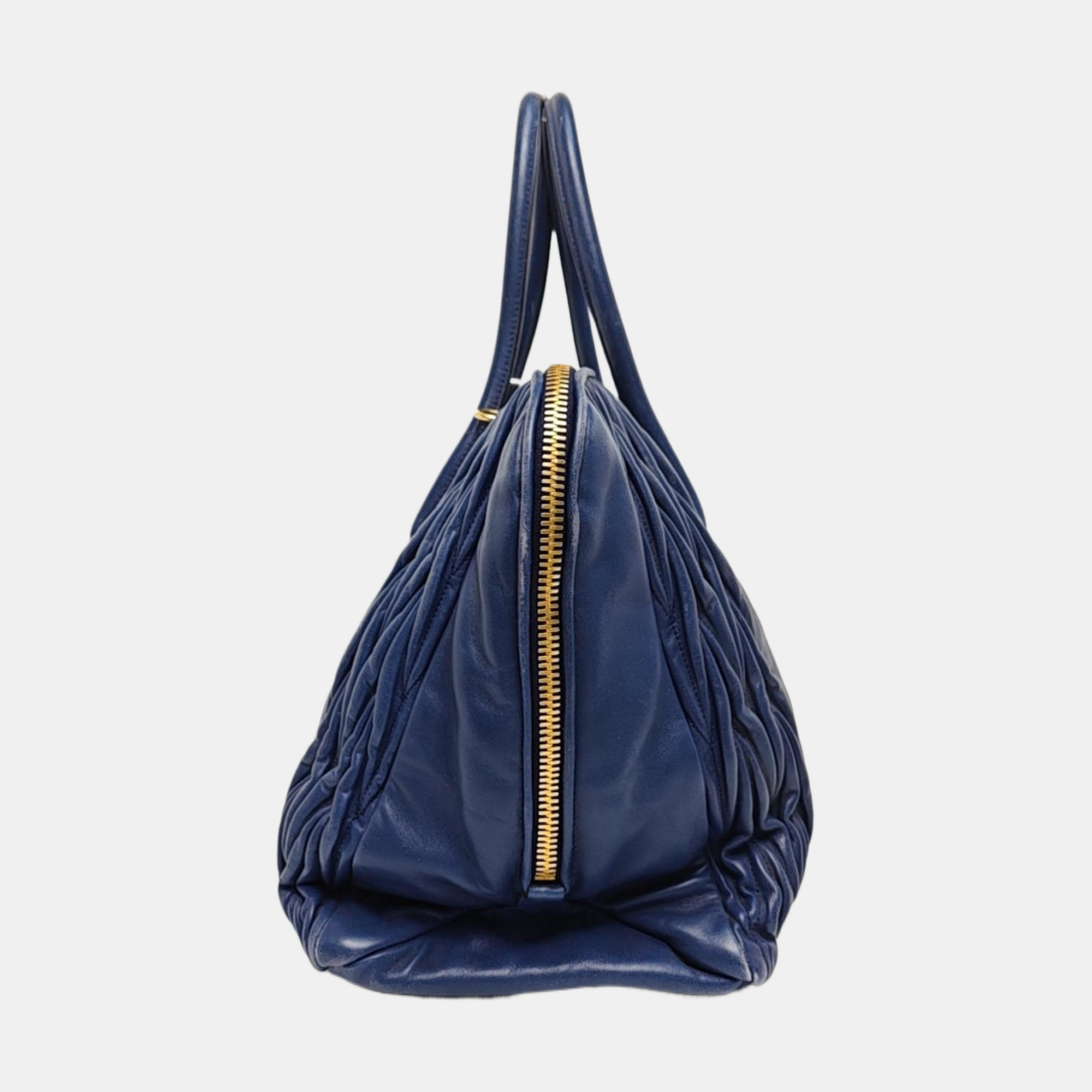 Quilted Lambskin Shoulder Bag Blue
