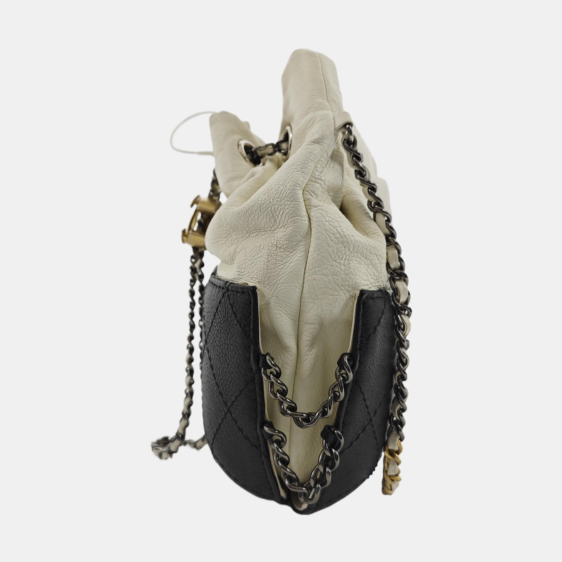 DRAWSTRING Medium Quilted Calfskin White
