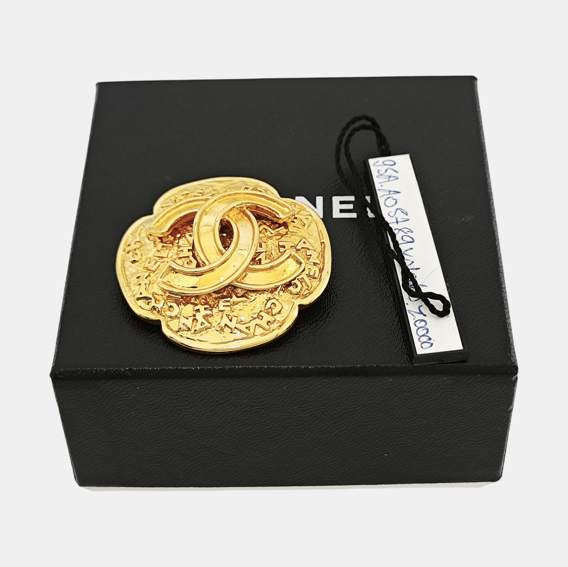 Metal Gold Brooch
