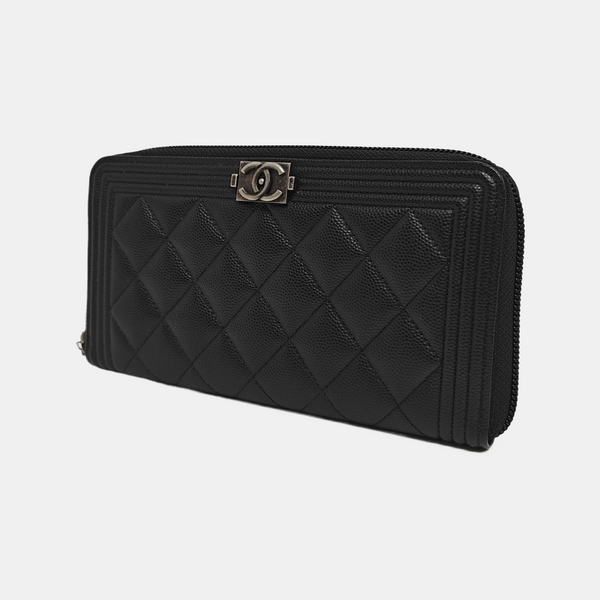 BOY CHANEL Mini Quilted Grained Calfskin Black Wallet
