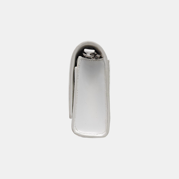 Authenticated pre-owned  Hourglass Calfskin White - Shoulder Bag at Looply