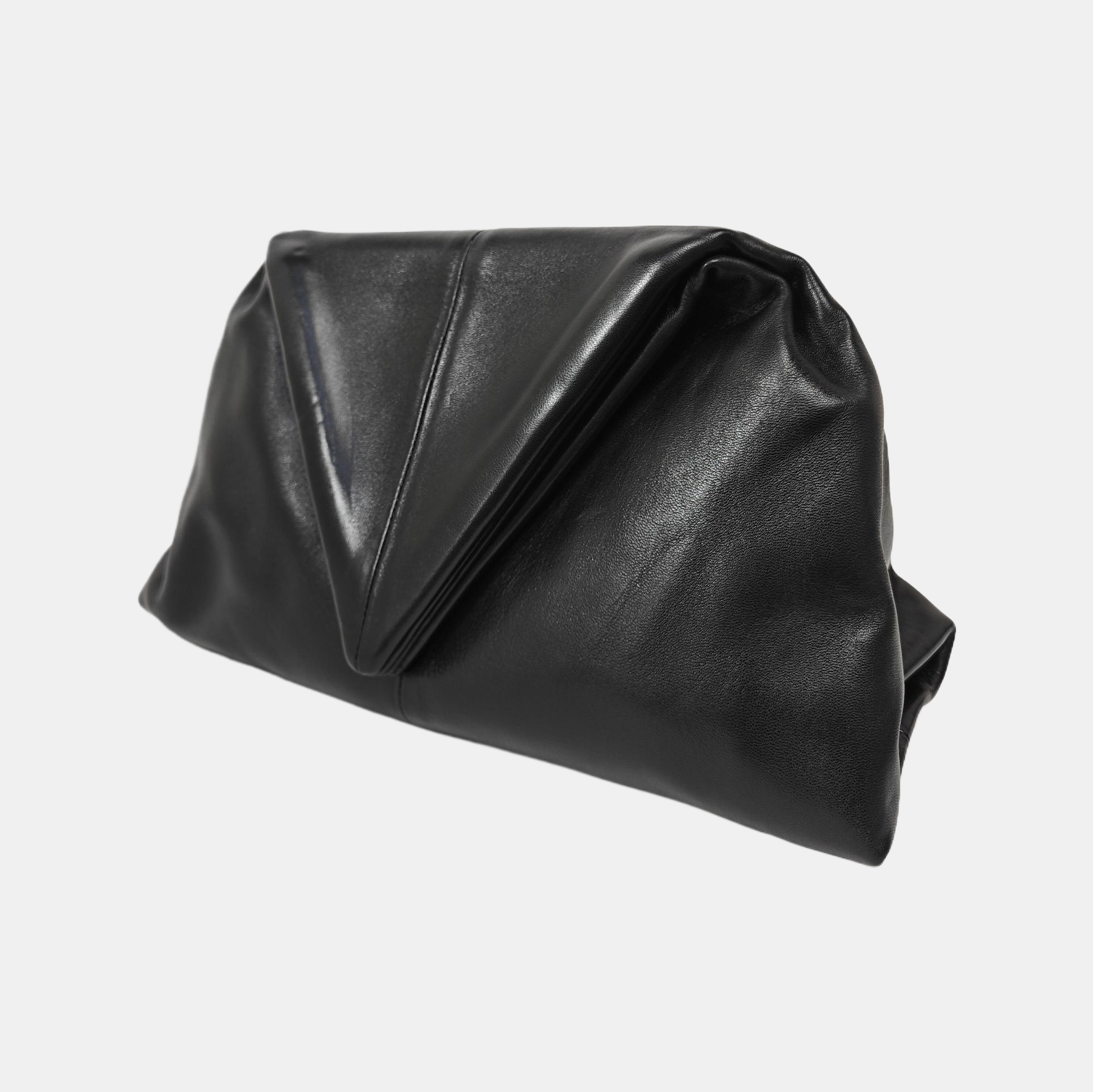 BV Trine Lambskin Black