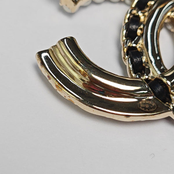 Metal Gold Brooch