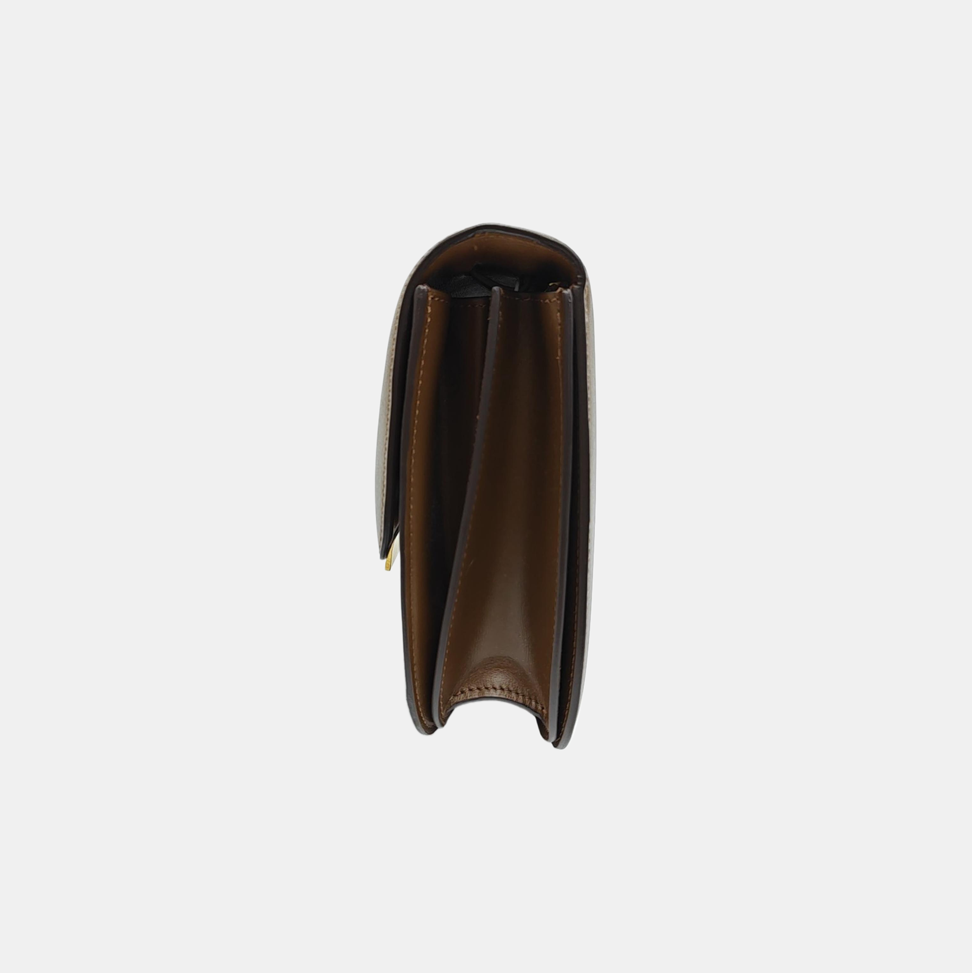 CLASSIC BOX Medium Calfskin Brown