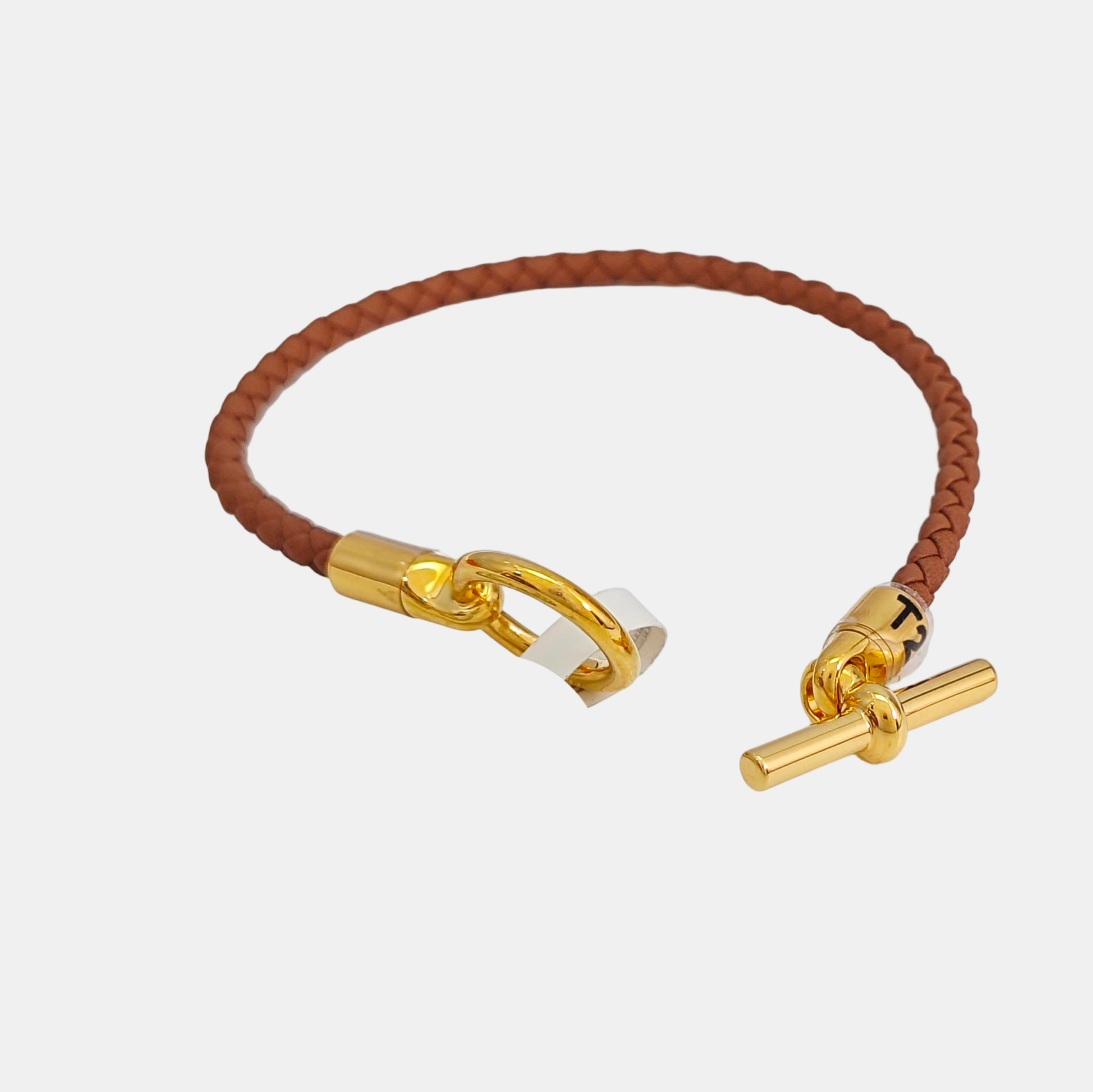 Glenan Metal Brown Bangle