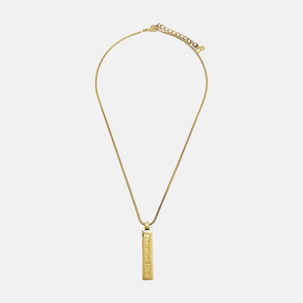 Collar de Oro de Metal con Placa de Identificación