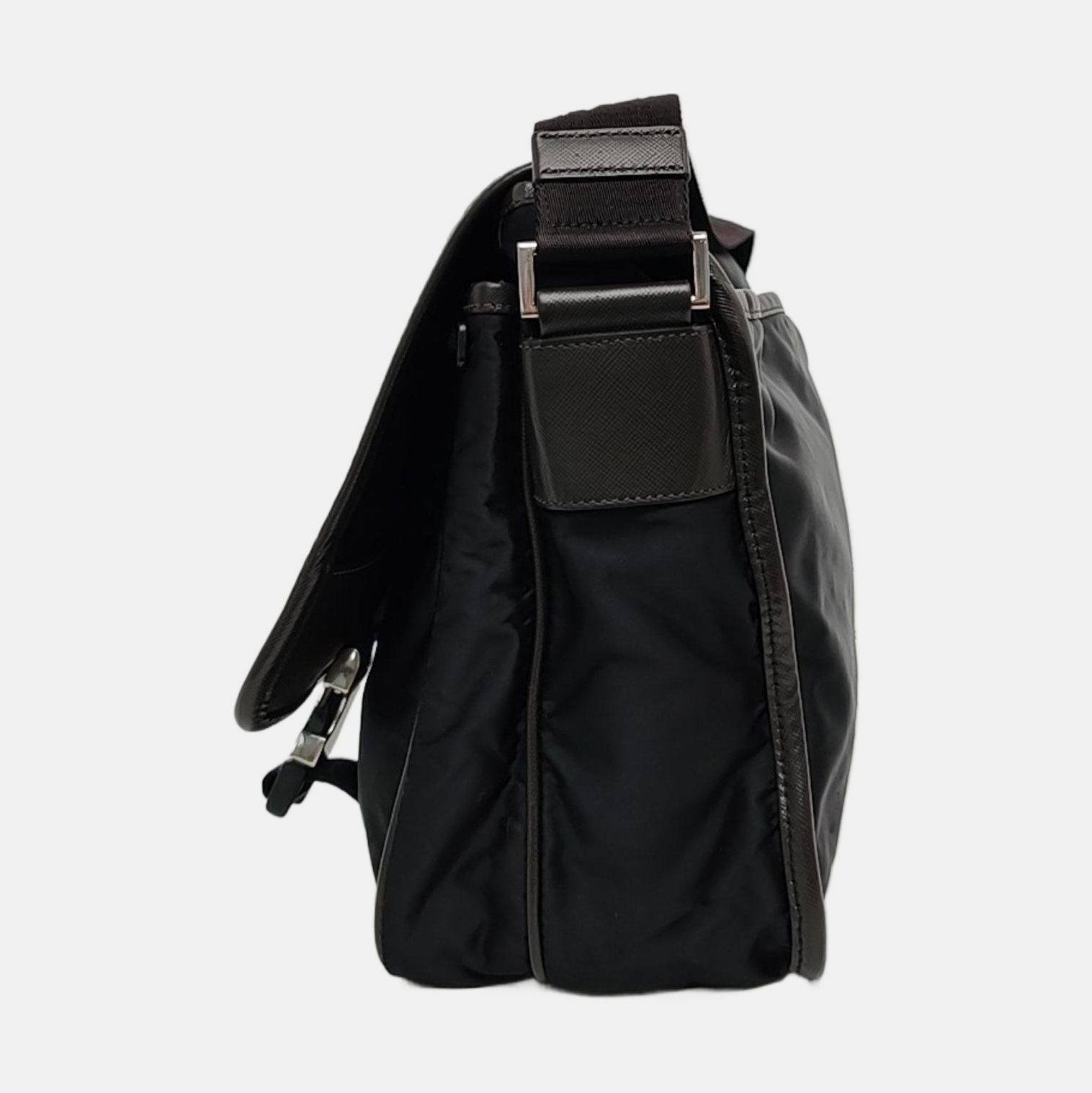 Vela Messenger Bag Nylon Black