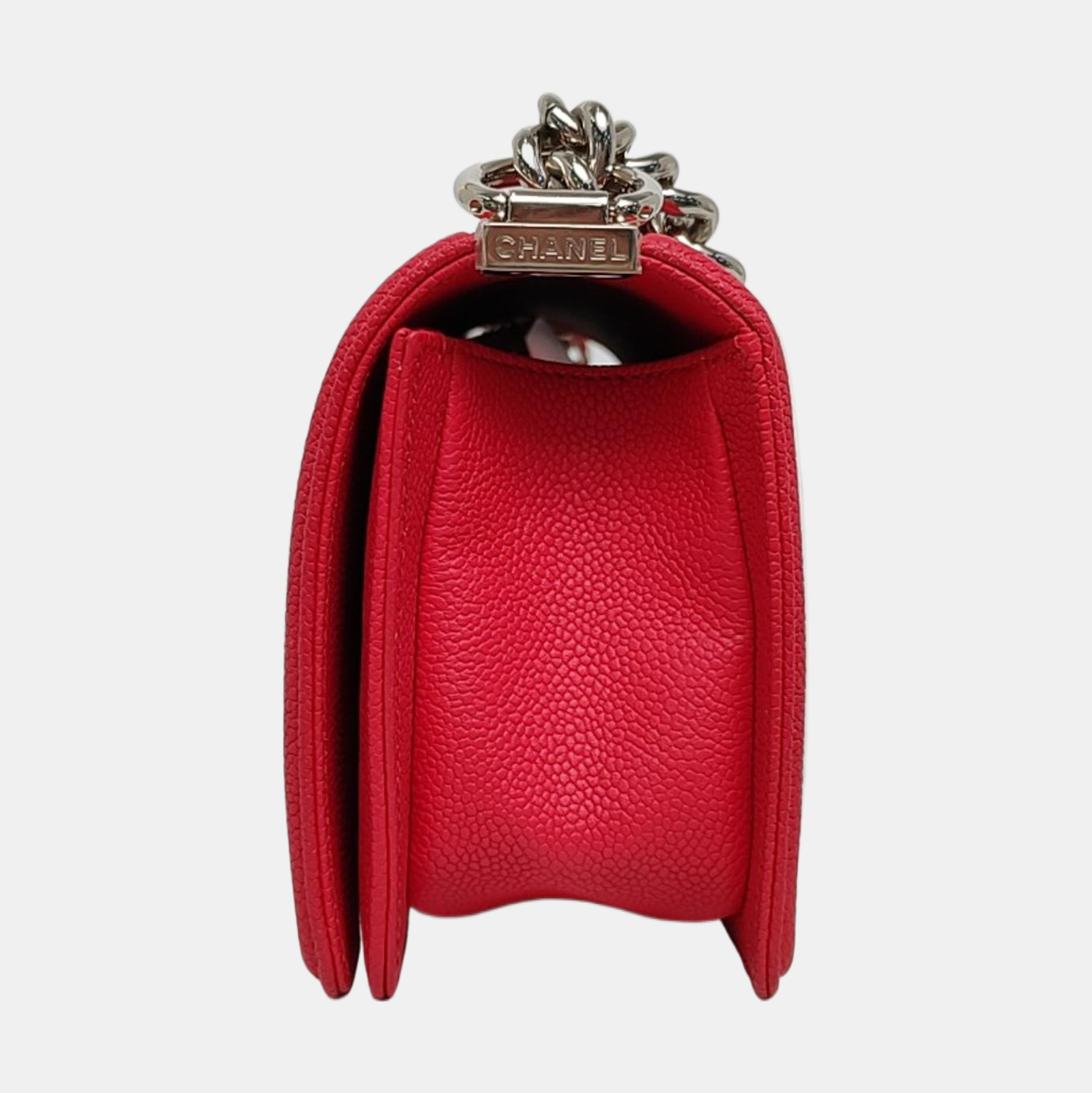 Authenticated pre-owned  BOY CHANEL Small Quilted Grained Calfskin Red - Shoulder Bag at Looply