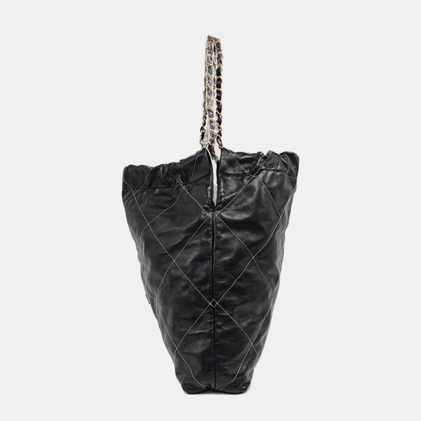 CHANEL 22 Small Quilted Calfskin Black