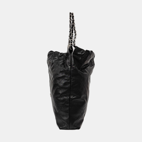CHANEL 22 Small Quilted Calfskin Black