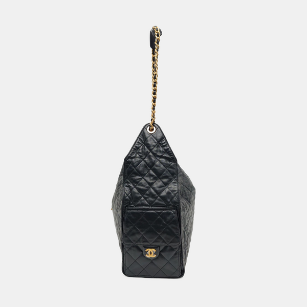 CHANEL 25 Medium Quilted Calfskin Black