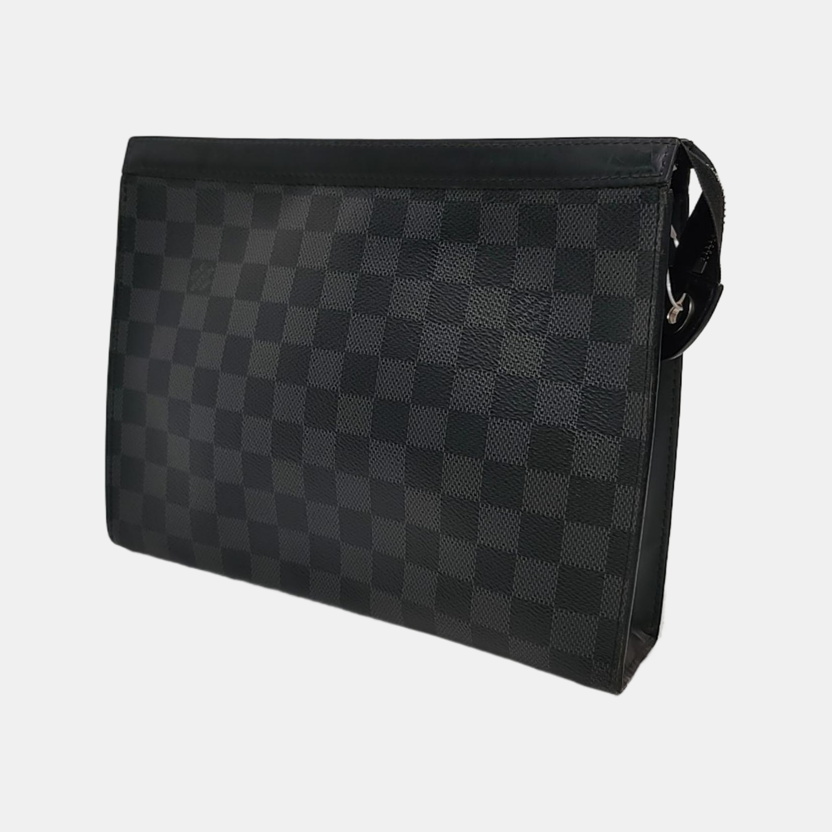 Pochette Voyag MM Damier Graphite Coated Canvas Gray