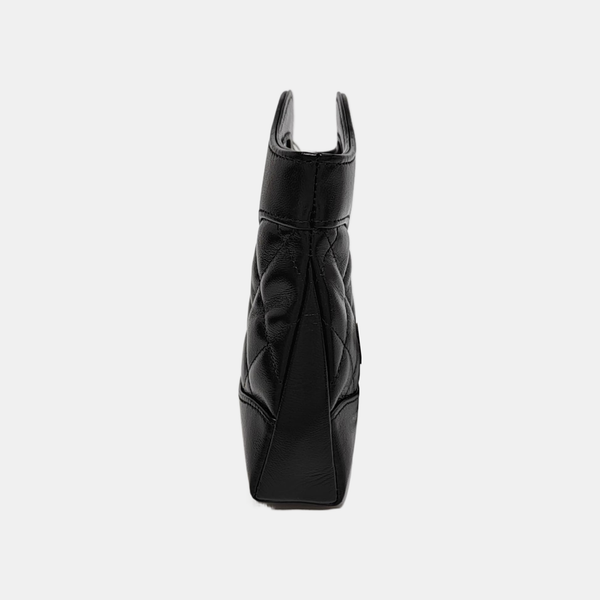 CHANEL 31 Quilted Waxed Cafskin Black