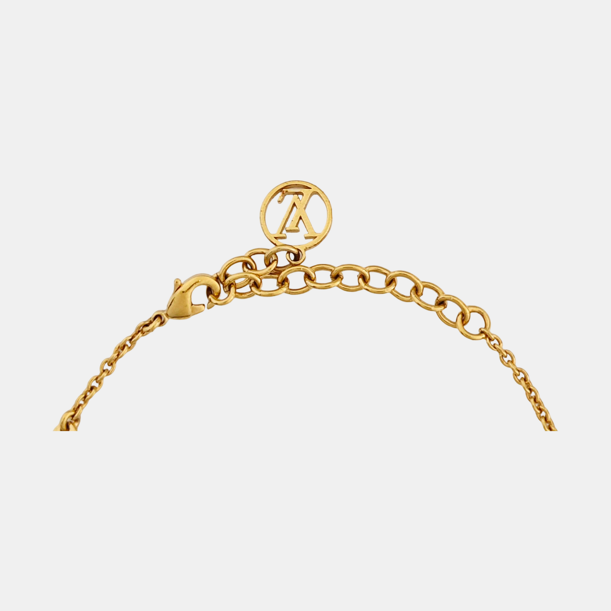 ESSENTIAL V Metal Gold Bracelet