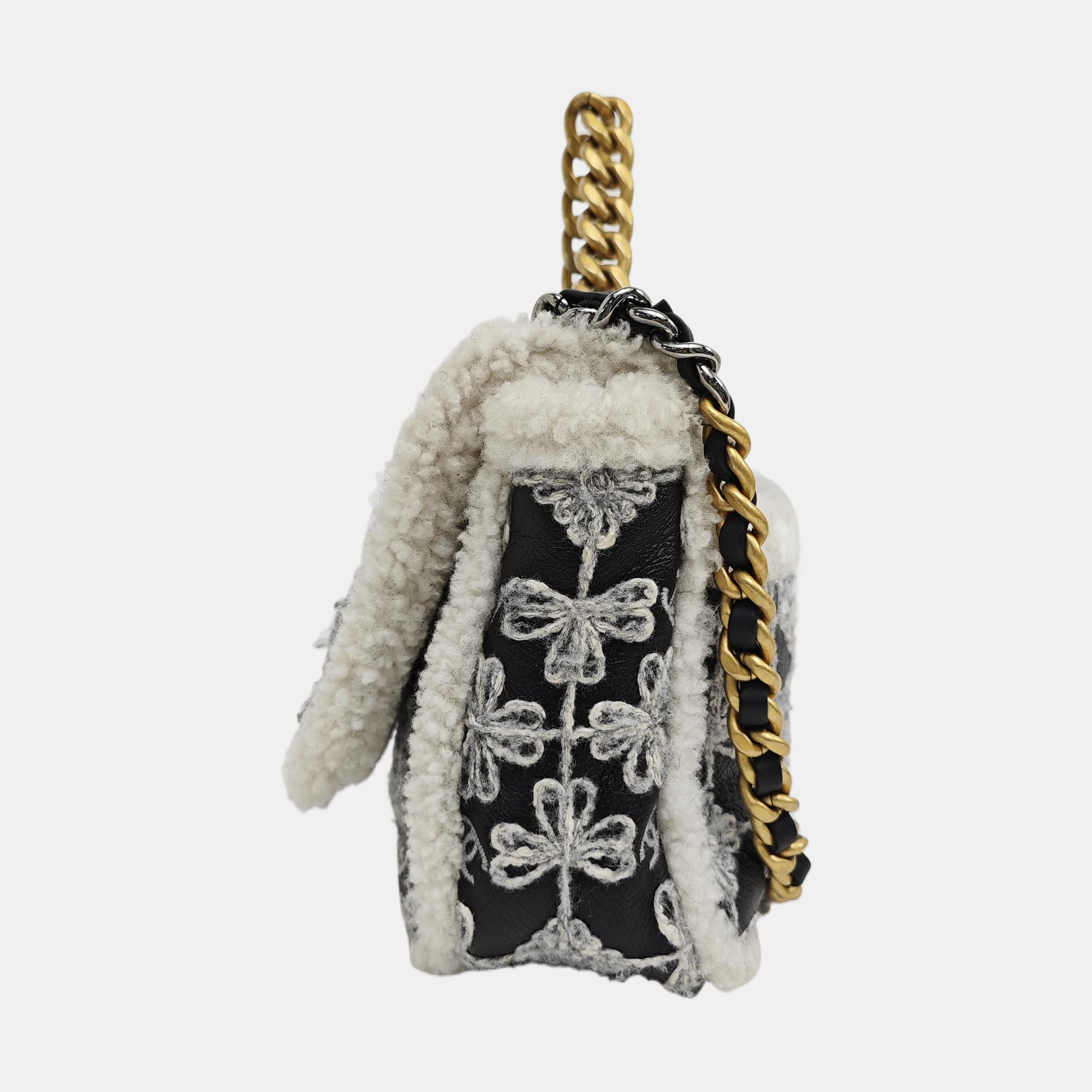 CHANEL 19 Small Lambskin Black