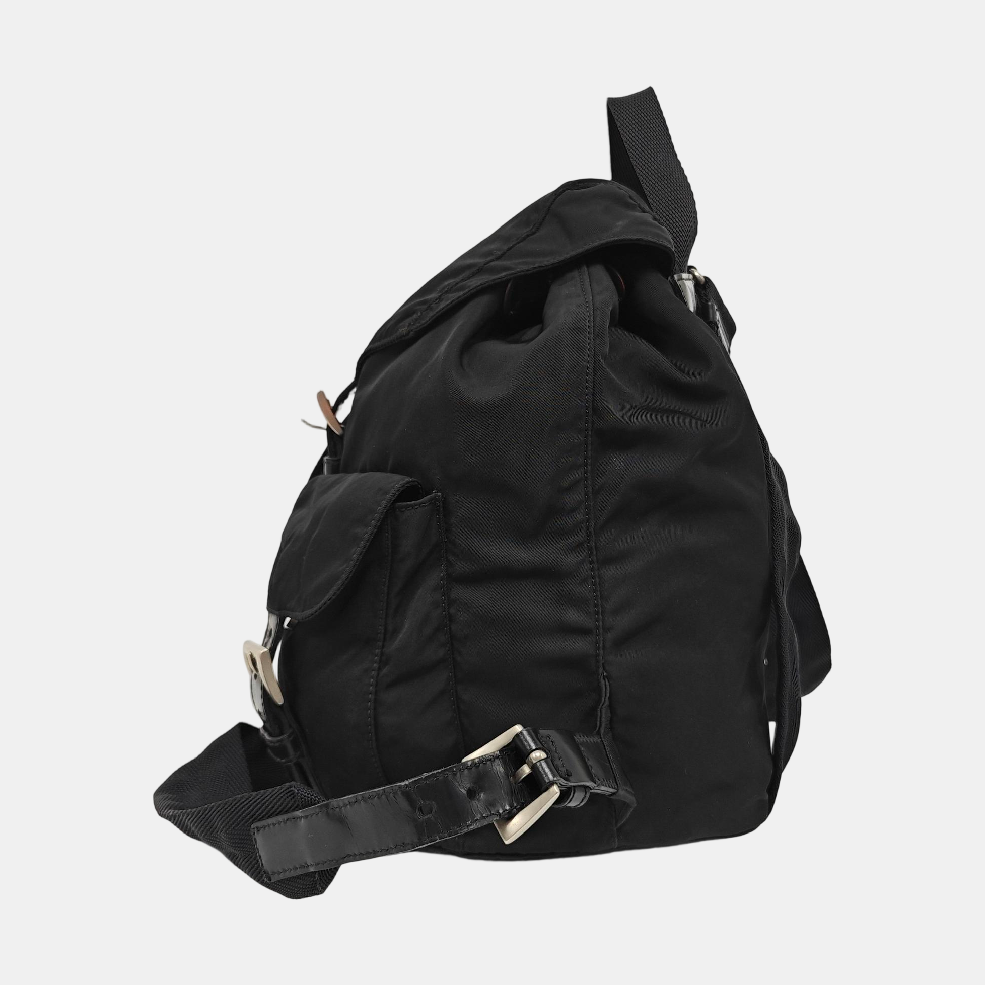 Vela Small Nylon Black