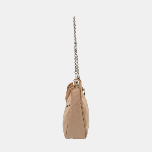 Authenticated pre-owned  Re-Edition2005 Nylon Beige - Shoulder Bag at Looply