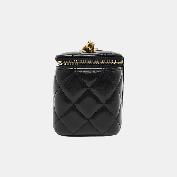 VANITY CASE Small Quilted Lambskin Black