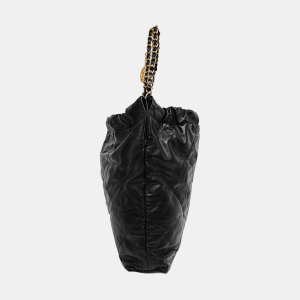 CHANEL 22 Medium Quilted Calfskin Black