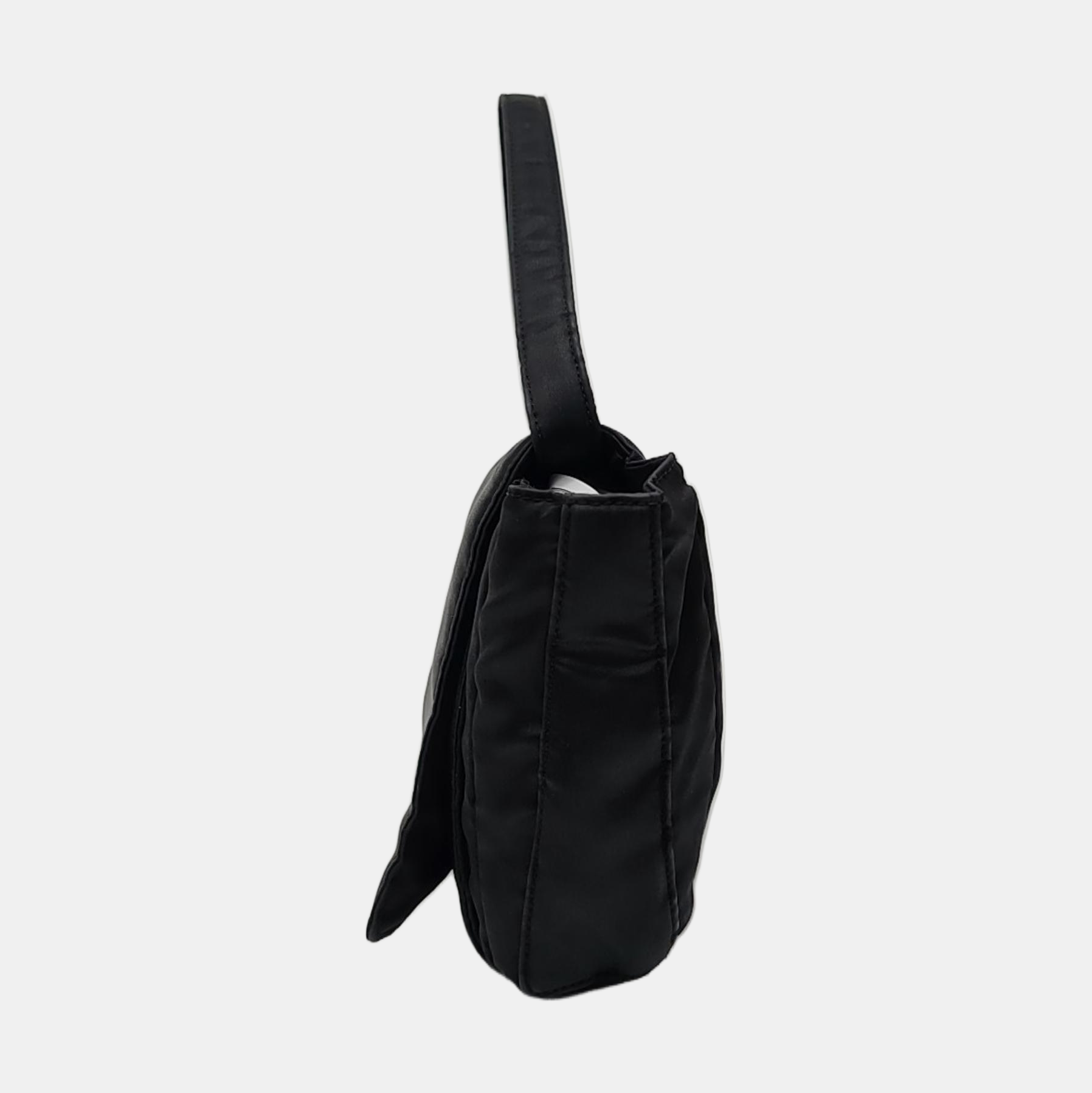 Bolso de mano de nailon negro