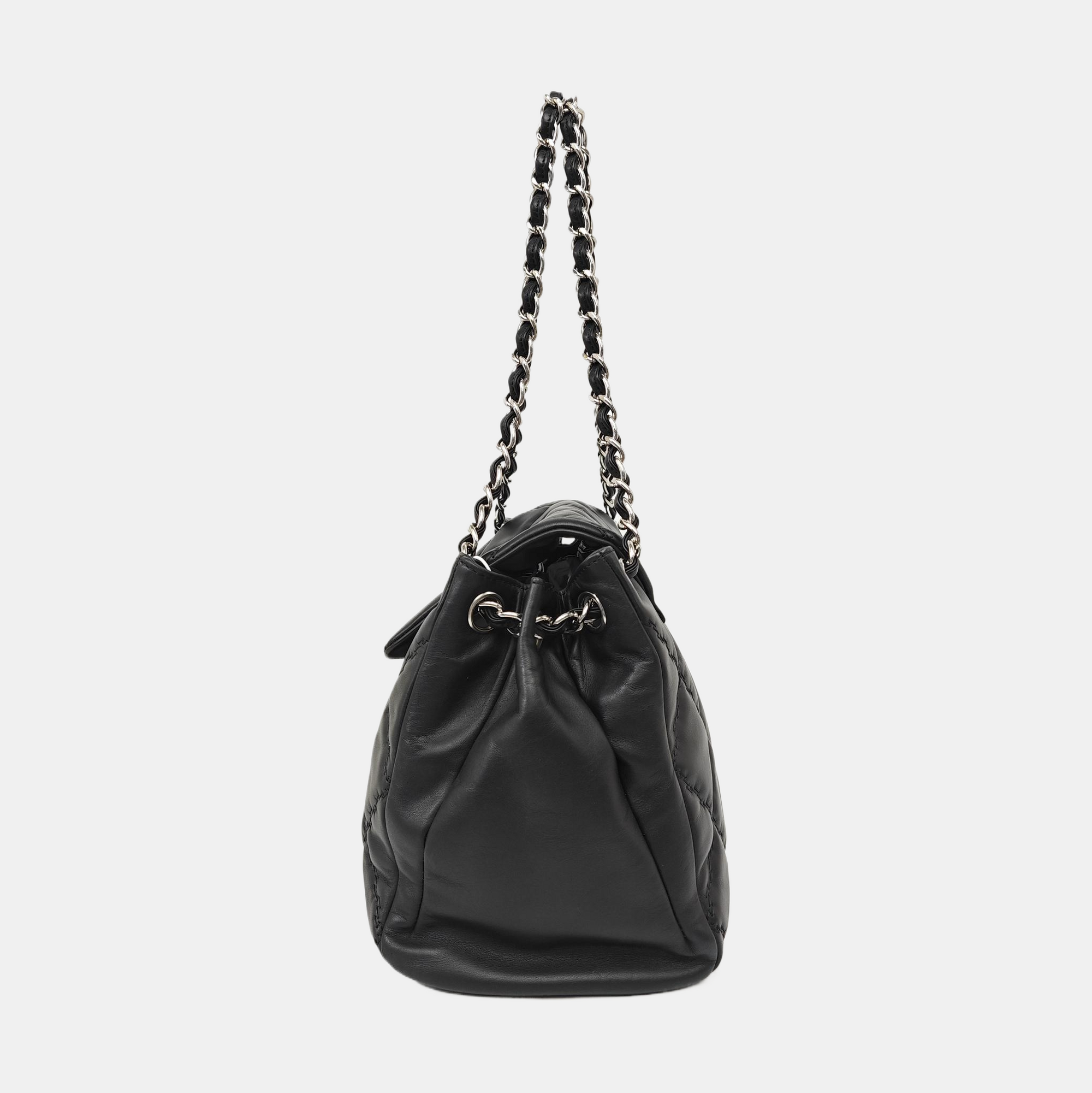 Quilted Calfskin Shoulder Bag Black