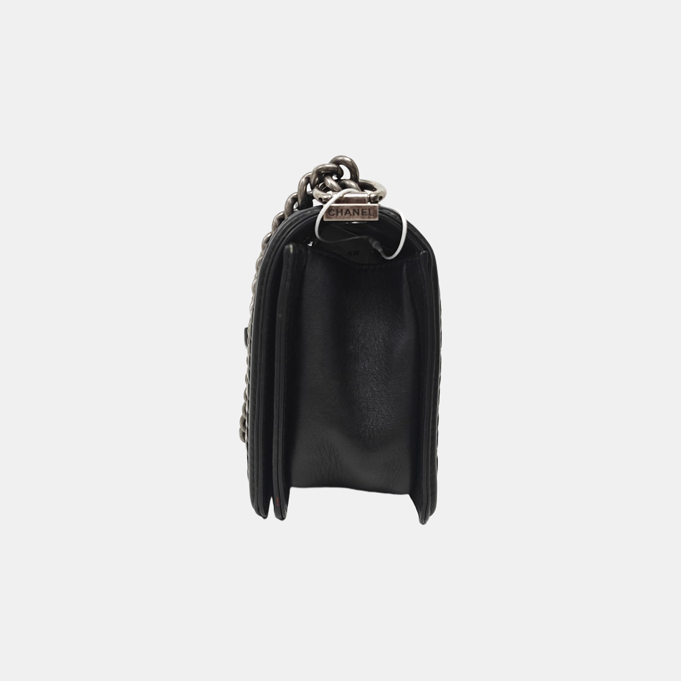 Authenticated pre-owned  BOY CHANEL Chevron, Quilted Calfskin Black - Shoulder Bag at Looply