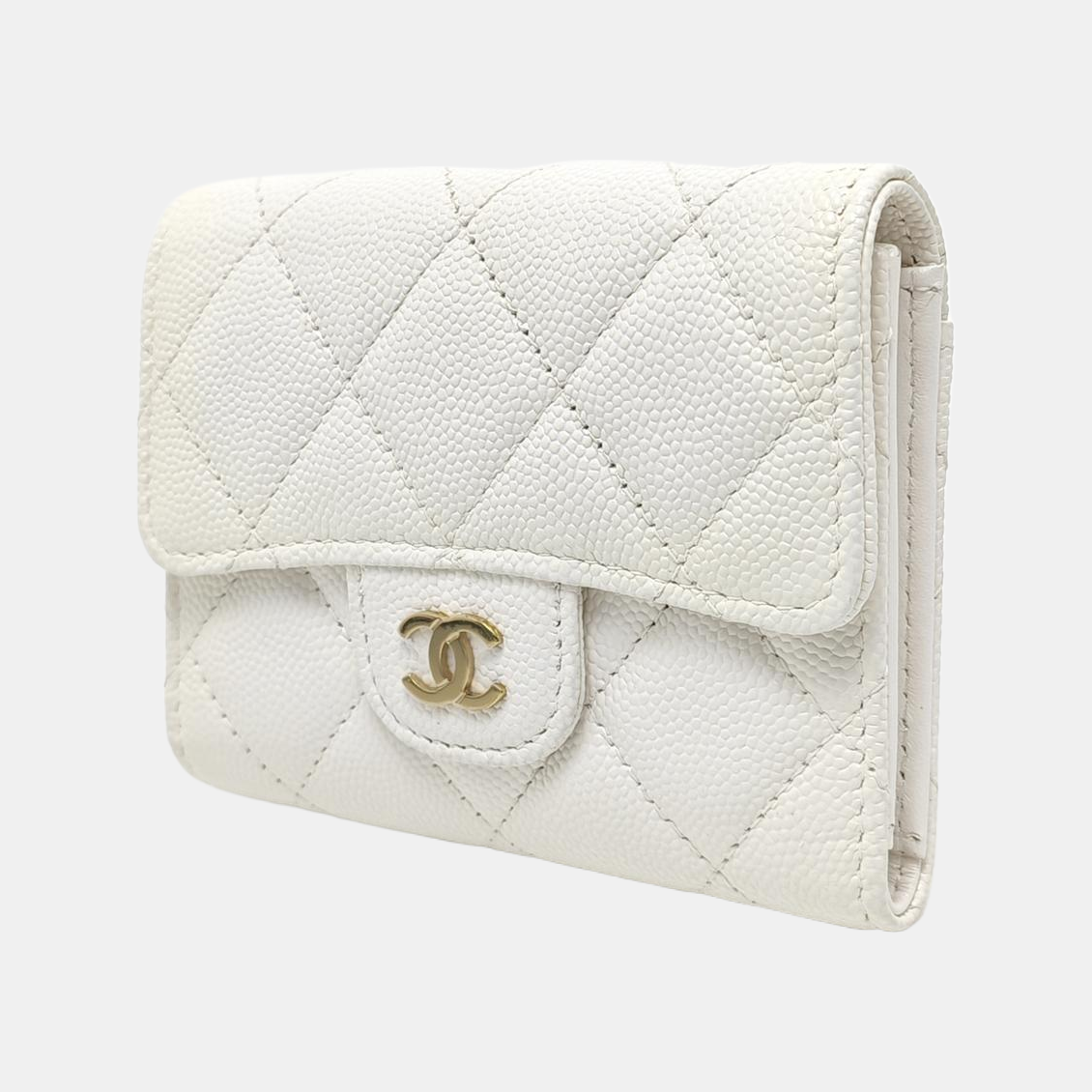 CLASSIC FLAP Quilted Grained Calfskin White Card Holder