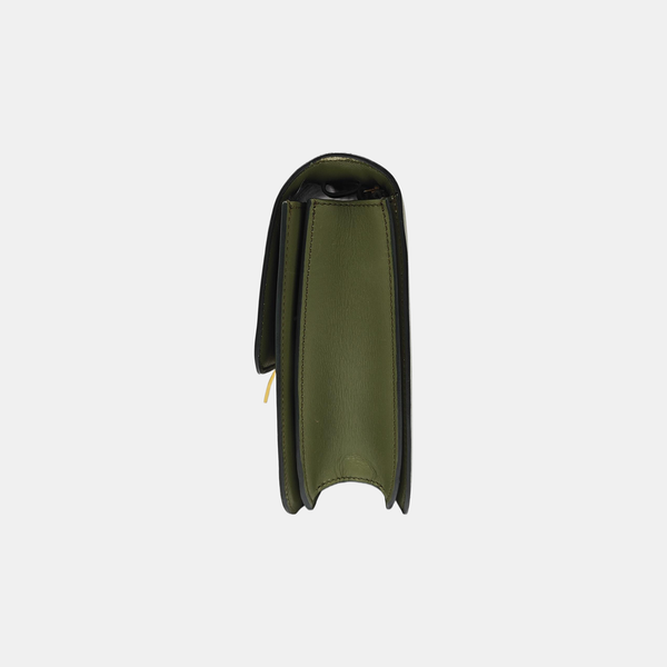 CLASSIC BOX Medium Calfskin Green