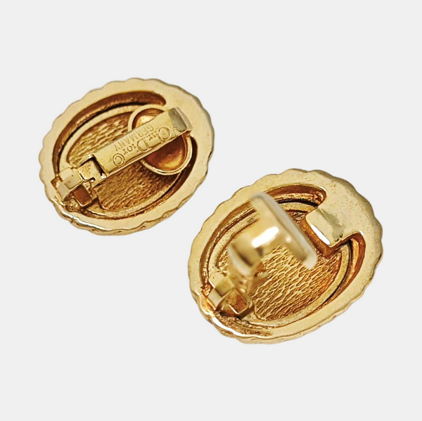 Twist Round Metal Gold Clip On Earrings
