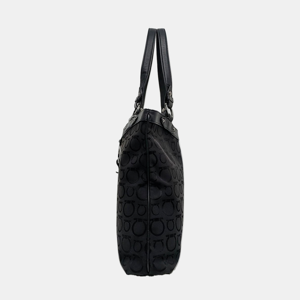 Canvas Black