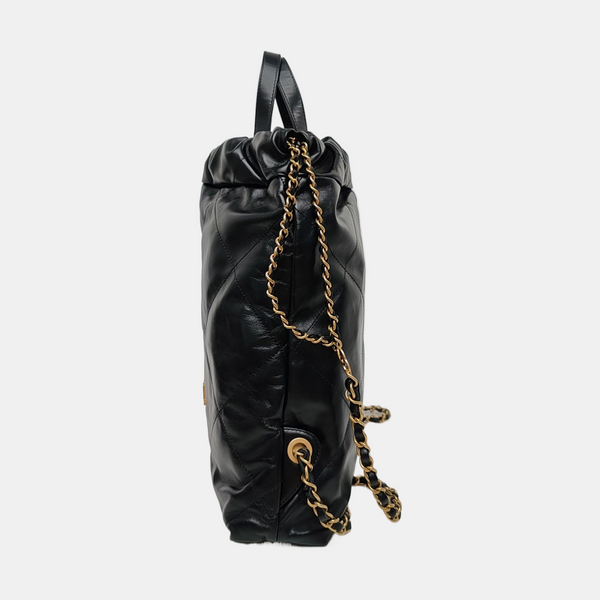 CHANEL 22 Small Quilted Calfskin Black