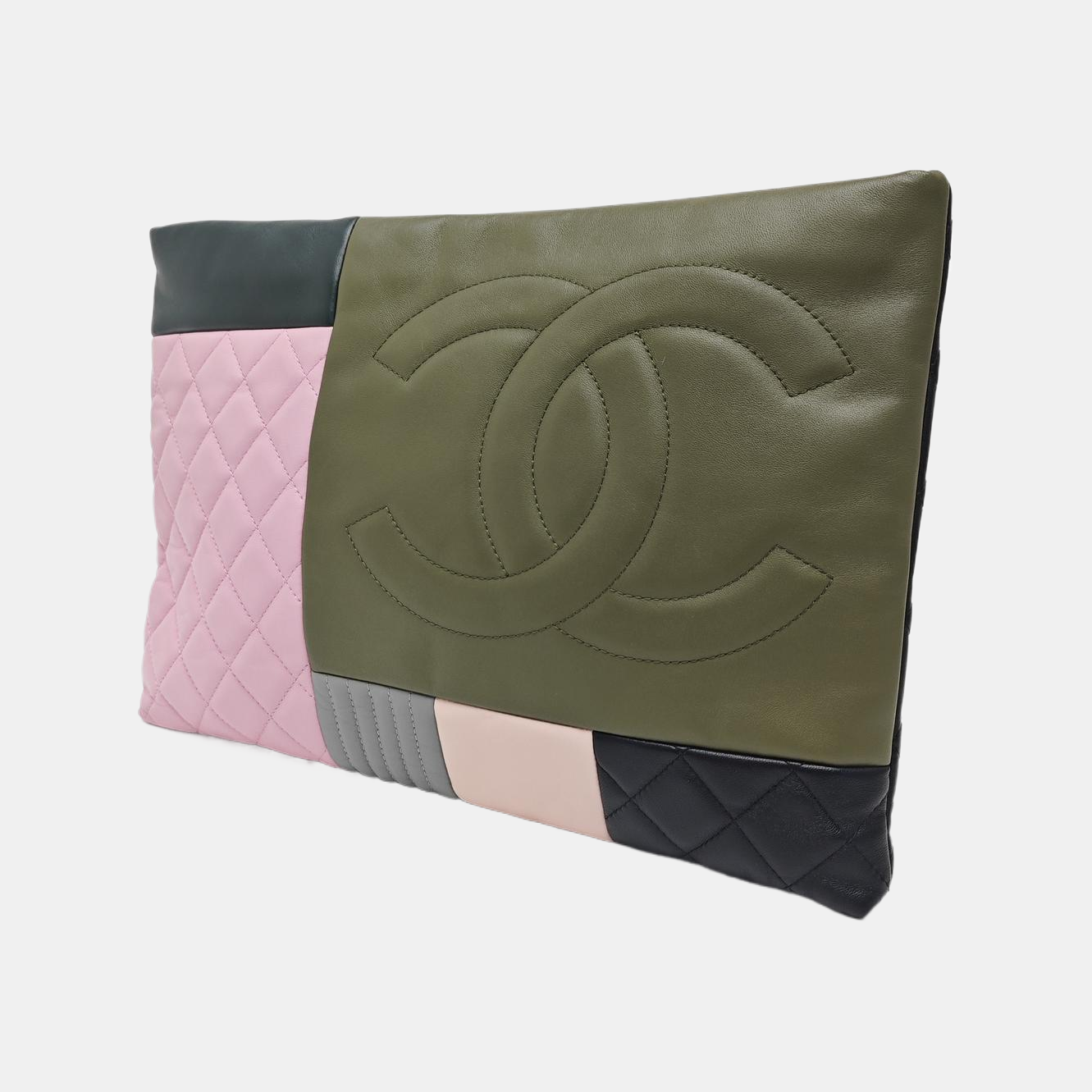 Quilted Lambskin Clutch Multicolor