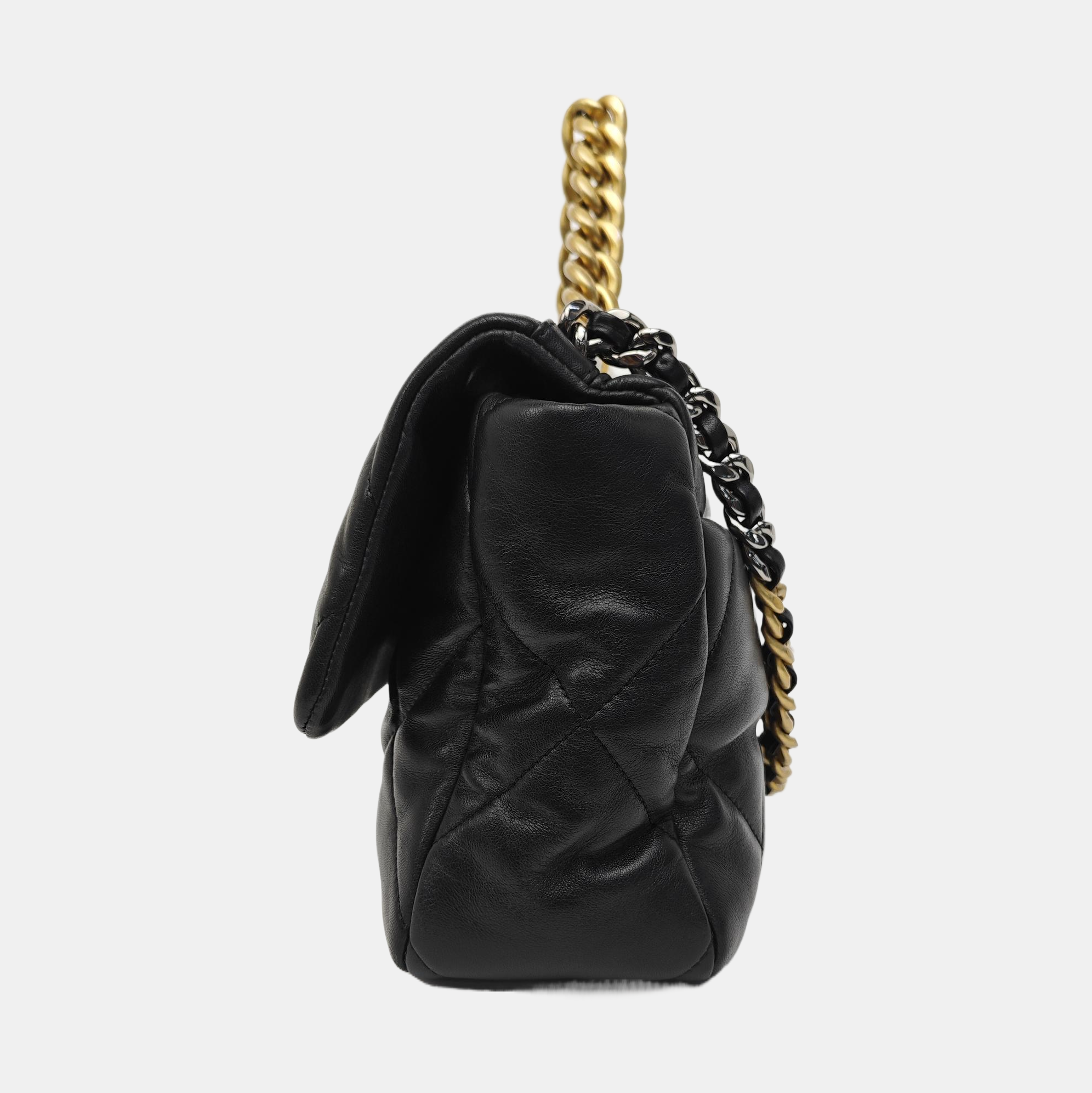 CHANEL 19 Medium Quilted Lambskin Black