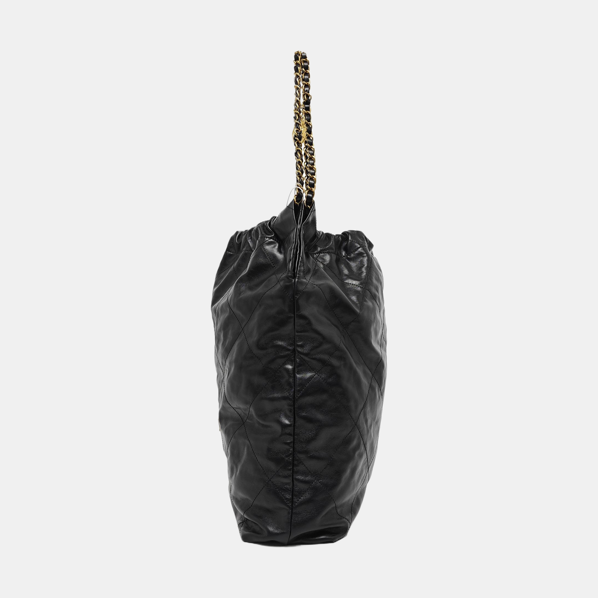 CHANEL 22 Large Quilted Calfskin Black