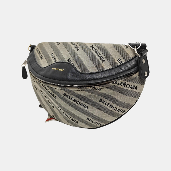Souvenirs Canvas Gray