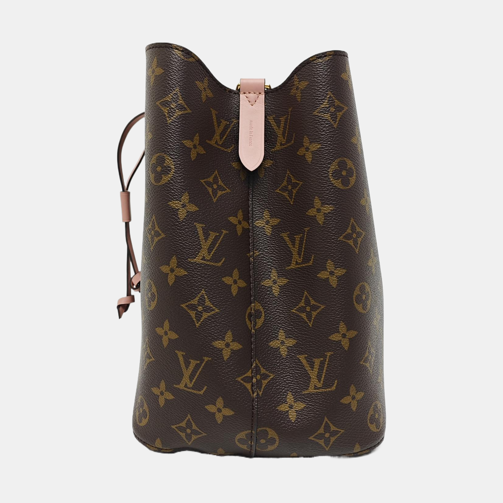 NÉONOÉ MM Monogram Coated Canvas Brown
