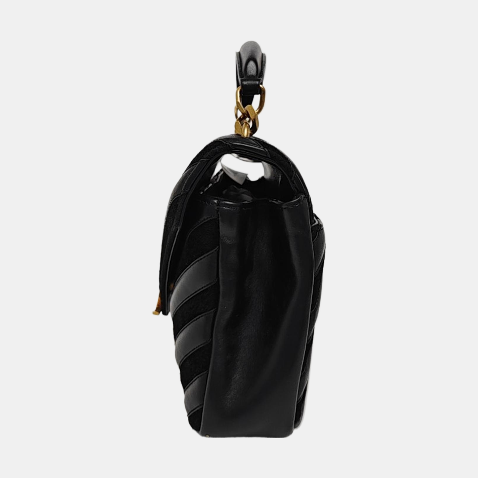 COLLEGE Medium Chevron Lambskin Black